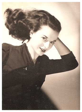 1944.. - Bianca - College Girl - Rob hasn't met her yet.jpg